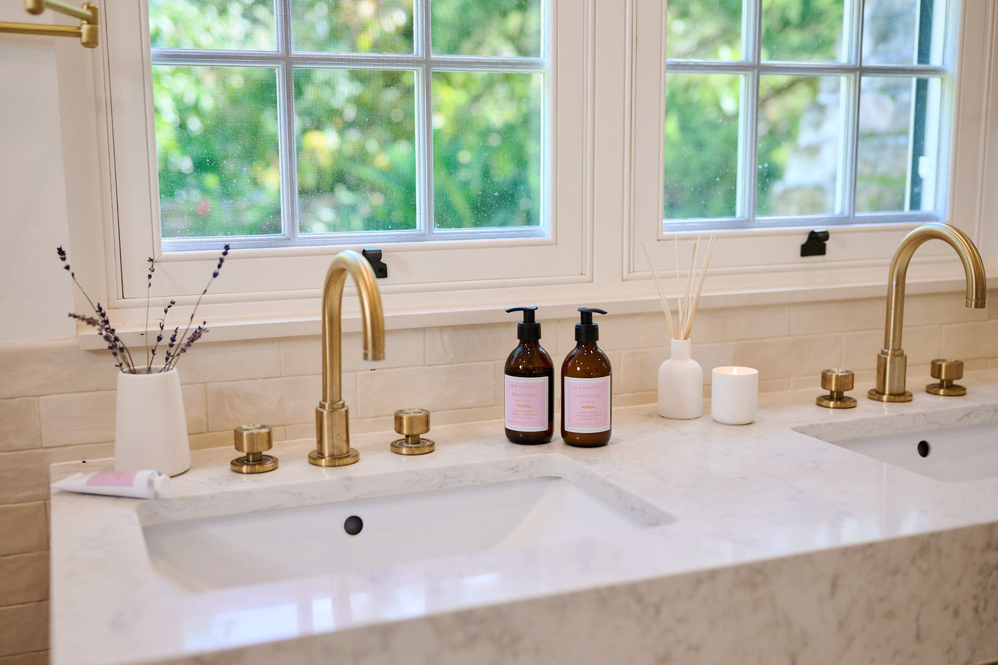 Island Calm – Hand Wash & Lotion Gift Set (2 x 300ml)